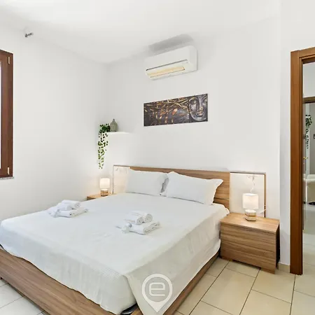 Apartment Domus Karalitana